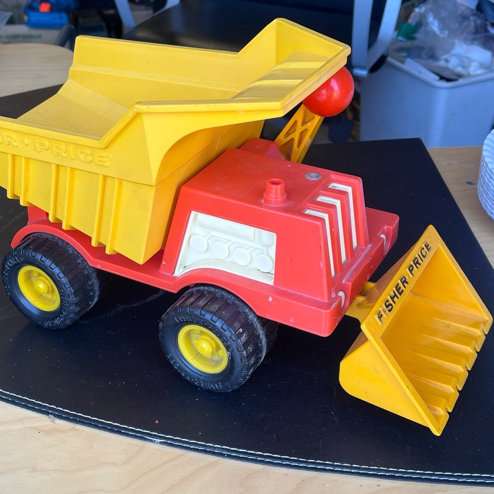 Fisher Price Toy Dump Truck with Scoop Vintage 1970s